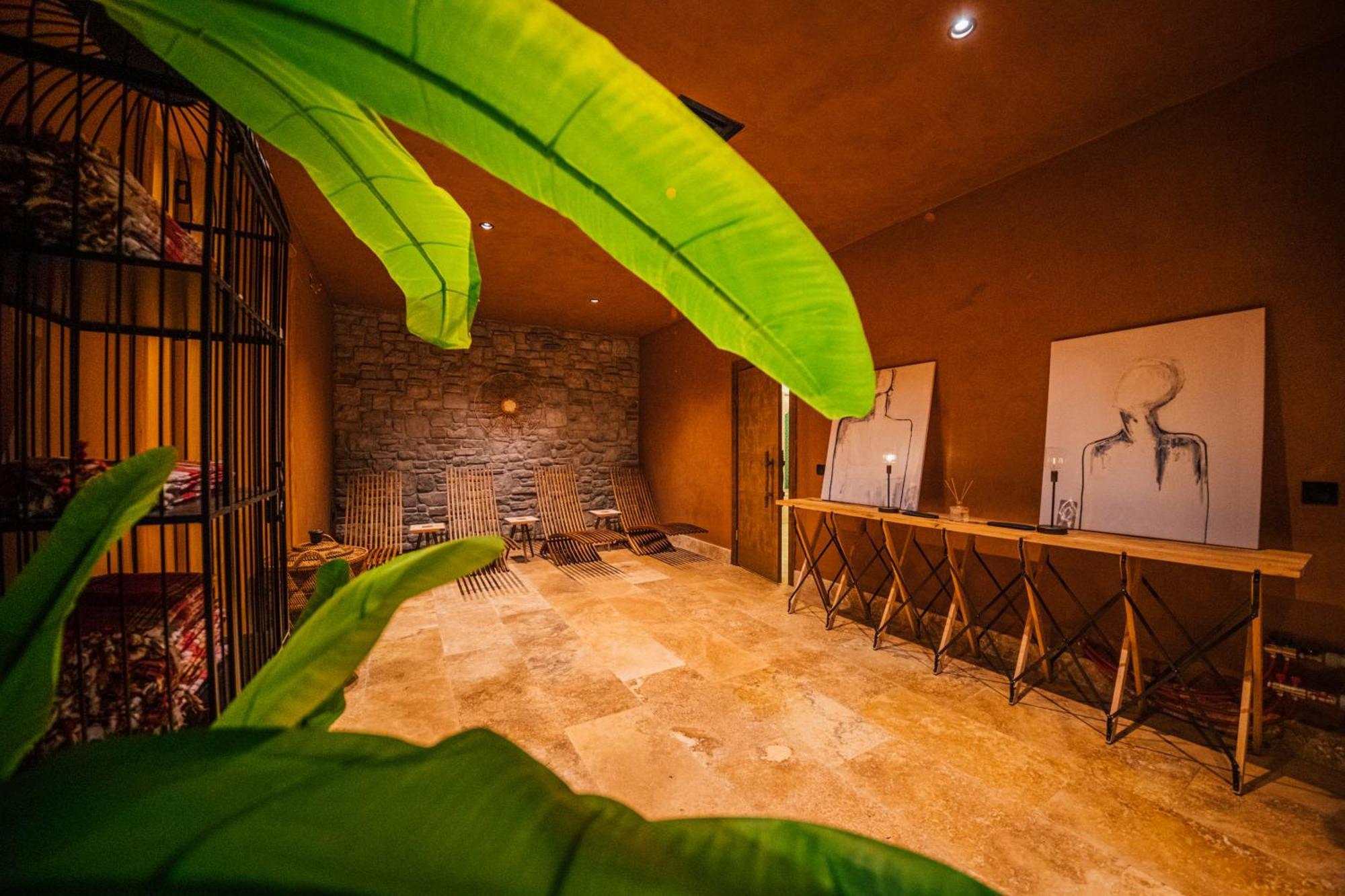 The Remote Hotel 萨利杰尔梅 外观 照片
